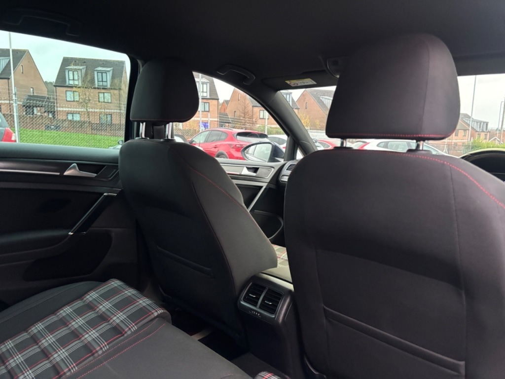 Used Volkswagen Golf 2019 for sale - 76972909: Photo 10