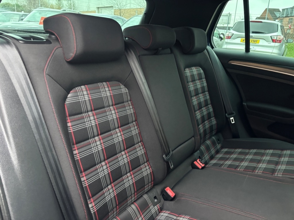 Used Volkswagen Golf 2019 for sale - 76972909: Photo 11