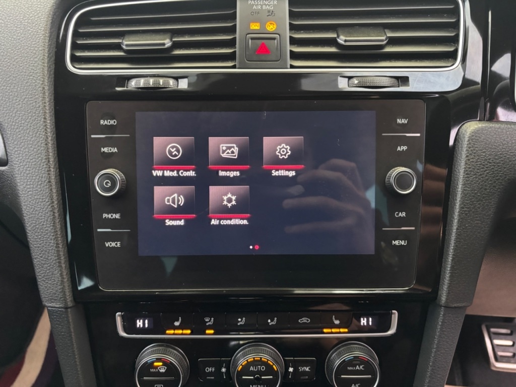 Used Volkswagen Golf 2019 for sale - 76972909: Photo 19