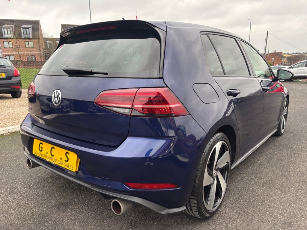 Used Volkswagen Golf 2019 for sale - 76972909: Photo 9