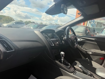 Used Ford Focus 2017 for sale - 79300077: Photo