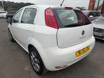 Used Fiat Punto 2017 for sale - 79166036: Photo