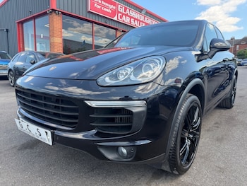 Used Porsche Cayenne 2015 for sale - 79141465: Photo