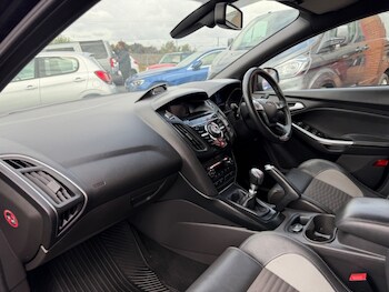 Used Ford Focus 2013 for sale - 78838958: Photo