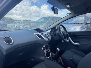 Used Ford Fiesta 2011 for sale - 78903279: Photo