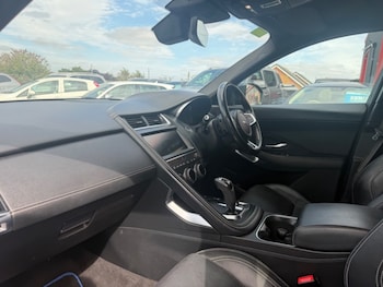 Used Jaguar E-Pace 2018 for sale - 79261062: Photo