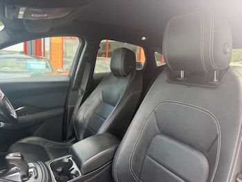 Used Jaguar E-Pace 2018 for sale - 79261062: Photo