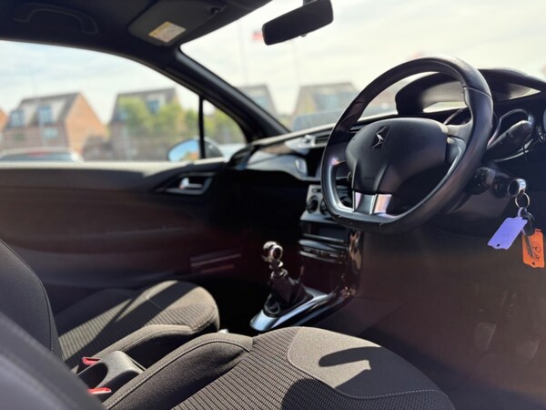 Used DS Automobiles DS 3 2015 for sale - 75418884: Photo 11