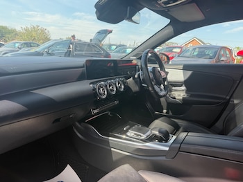 Used Mercedes-Benz A-Class 2019 for sale - 79505233: Photo