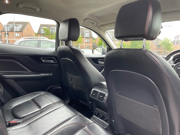 Used Jaguar F-Pace 2019 for sale - 74616323: Photo 10
