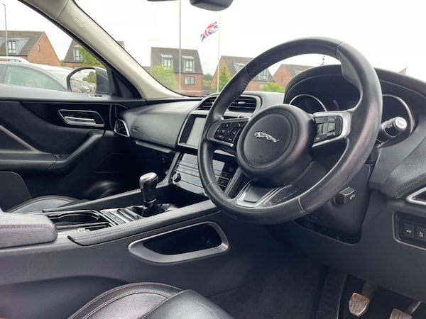 Used Jaguar F-Pace 2019 for sale - 74616323: Photo 13
