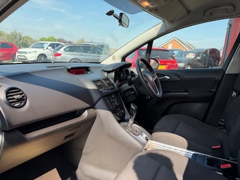 Used Vauxhall Meriva 2017 for sale - 78543491: Photo