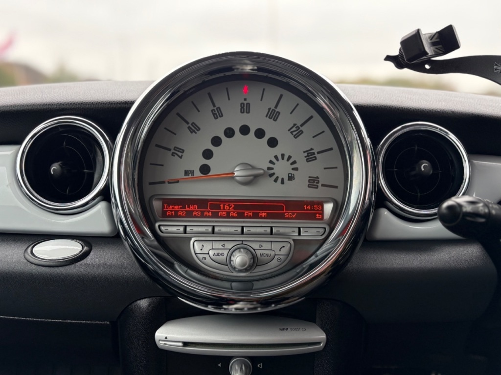 Used MINI Hatch 2010 for sale - 76287096: Photo 13