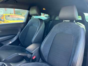 Used Volkswagen Scirocco 2017 for sale - 74794735: Photo