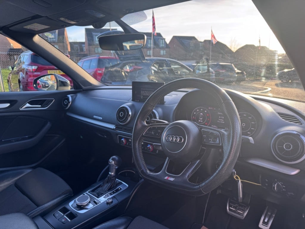 Used Audi A3 Cabriolet 2017 for sale - 77355012: Photo 17