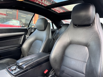 Used Mercedes-Benz E Class 2016 for sale - 79437324: Photo