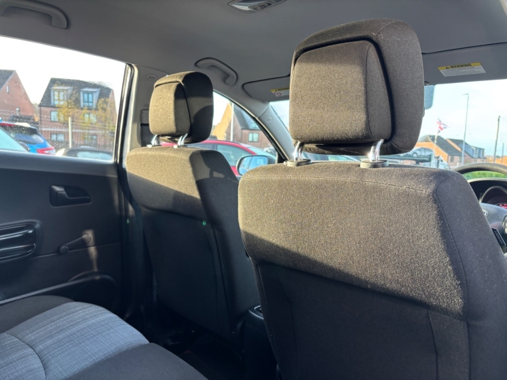 Used Kia Ceed 2010 for sale - 76710716: Photo 9