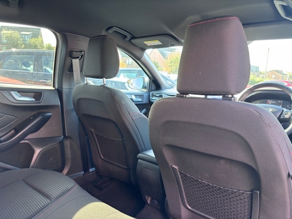 Used Ford Focus 2022 for sale - 76056597: Photo 10
