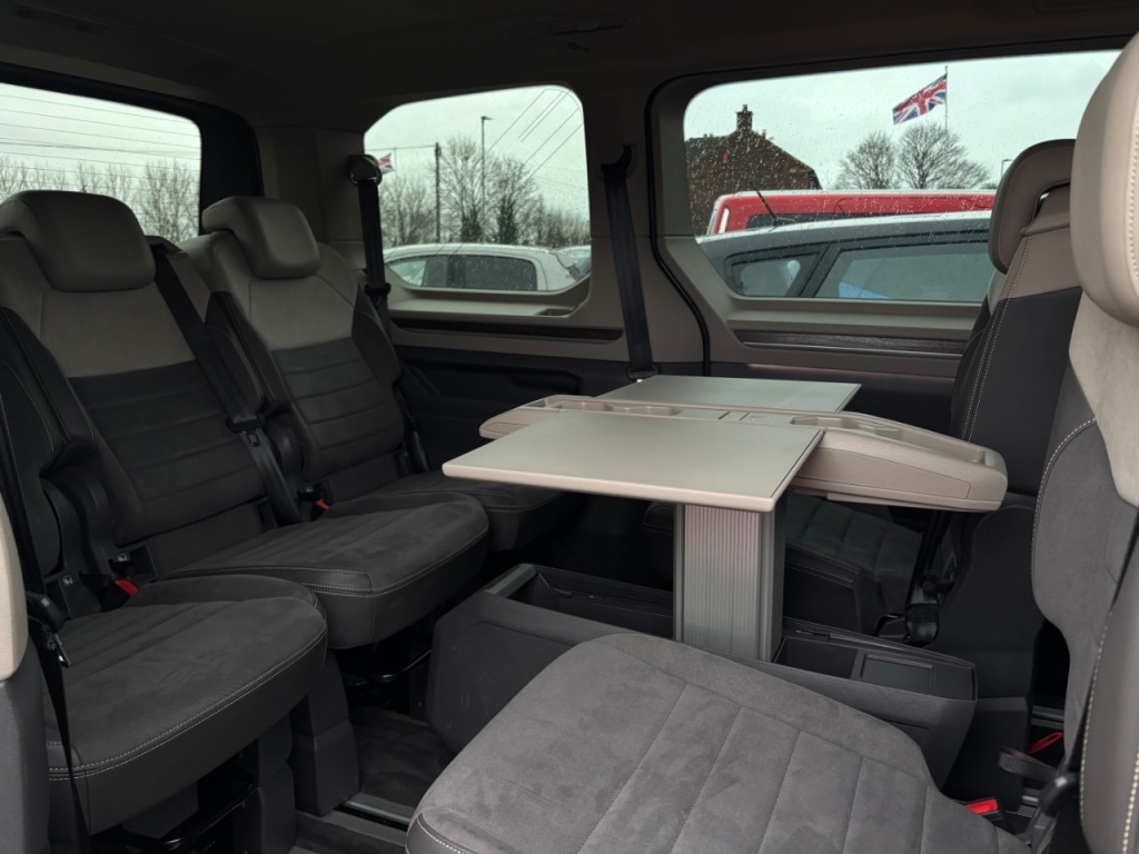 Used Volkswagen Multivan 2024 for sale - 77287292: Photo 13