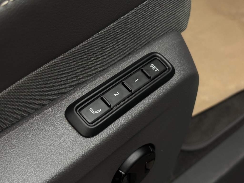 Used Volkswagen Multivan 2024 for sale - 77287292: Photo 17