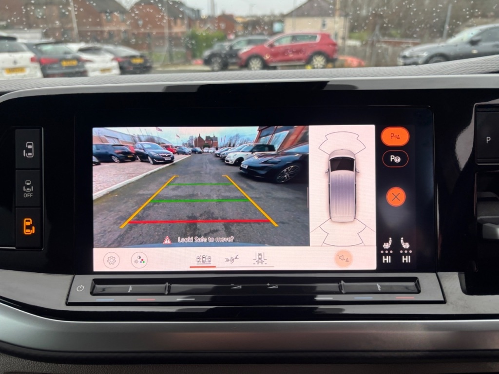 Used Volkswagen Multivan 2024 for sale - 77287292: Photo 25