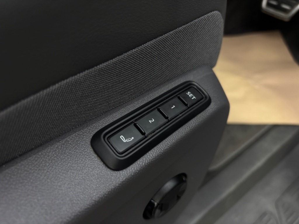 Used Volkswagen Multivan 2024 for sale - 77287292: Photo 34