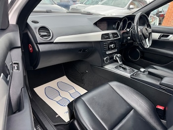 Used Mercedes-Benz C Class 2013 for sale - 79357986: Photo