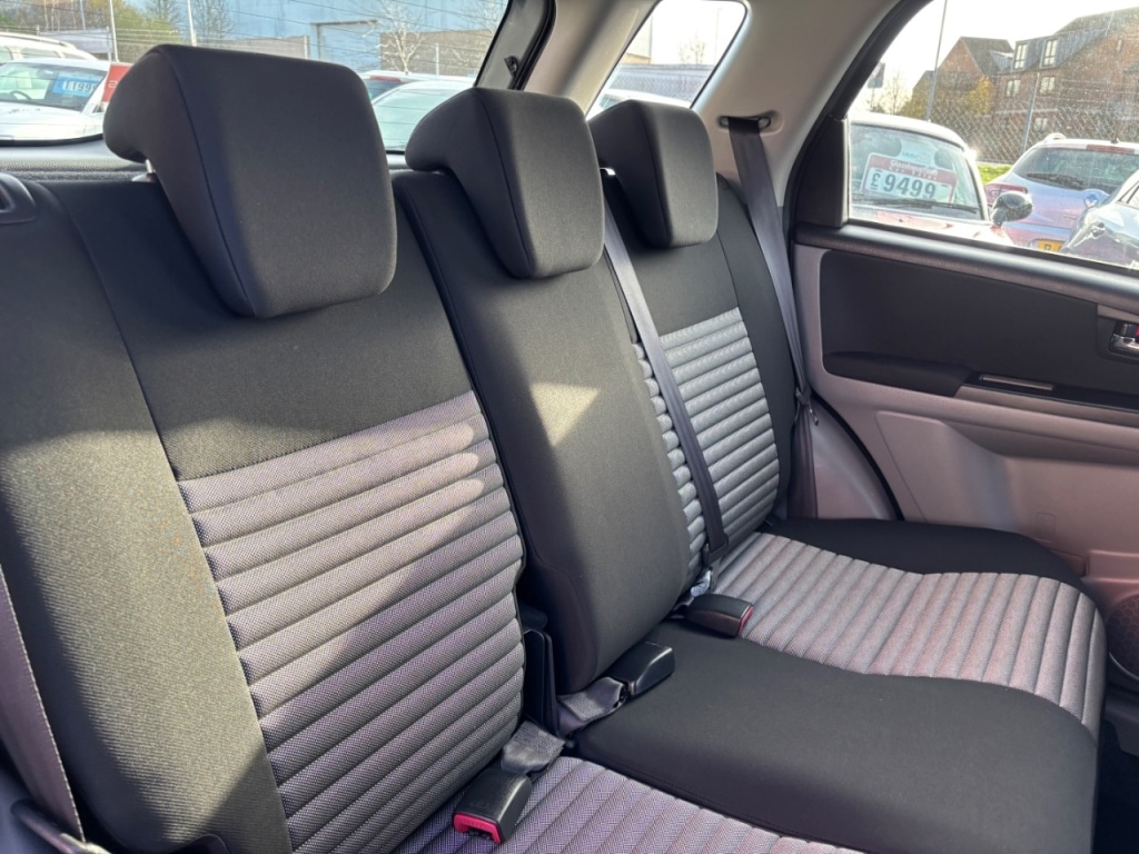 Used Suzuki SX4 2014 for sale - 76710717: Photo 10