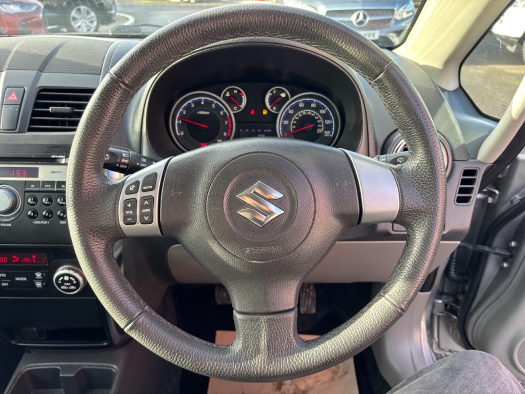 Used Suzuki SX4 2014 for sale - 76710717: Photo 16