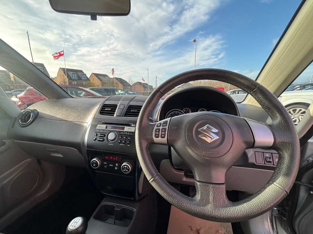 Used Suzuki SX4 2014 for sale - 76710717: Photo 19