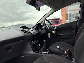 Used Ford Fiesta 2013 for sale - 75391309: Photo