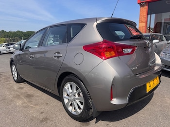 Used Toyota Auris 2013 for sale - 79166086: Photo