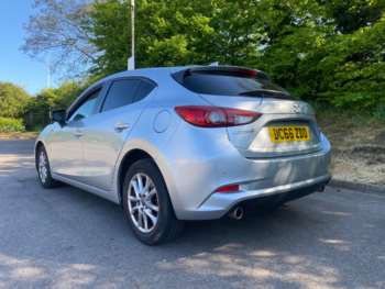 Used Mazda Mazda3 2017 for sale - 74398097: Photo