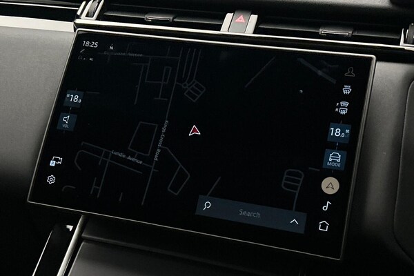 Used Land Rover Range Rover Velar 2024 for sale - 76188668: Photo 11
