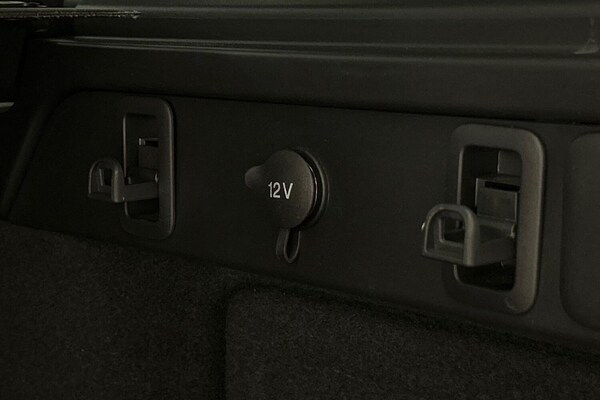 Used Land Rover Range Rover Velar 2024 for sale - 76188668: Photo 26