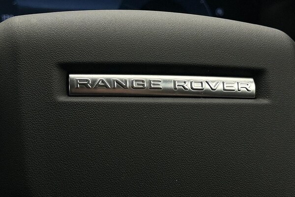 Used Land Rover Range Rover Velar 2024 for sale - 76188668: Photo 33