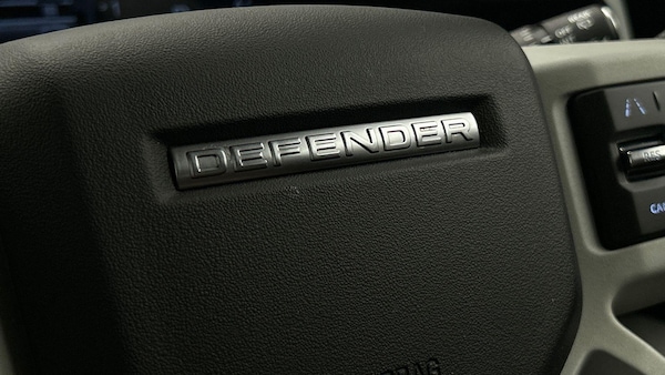 Used Land Rover Defender 110 2022 for sale - 75109089: Photo 29