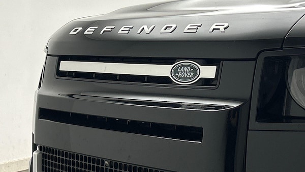 Used Land Rover Defender 110 2022 for sale - 75109089: Photo 35