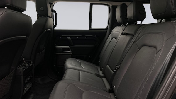 Used Land Rover Defender 110 2022 for sale - 75109089: Photo 4