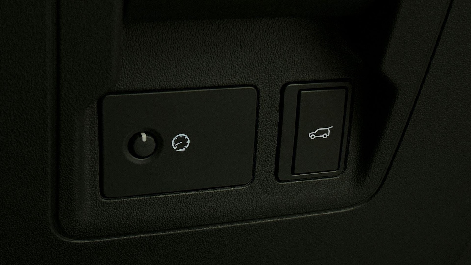 Used Land Rover Range Rover Velar 2024 for sale - 75990642: Photo 29