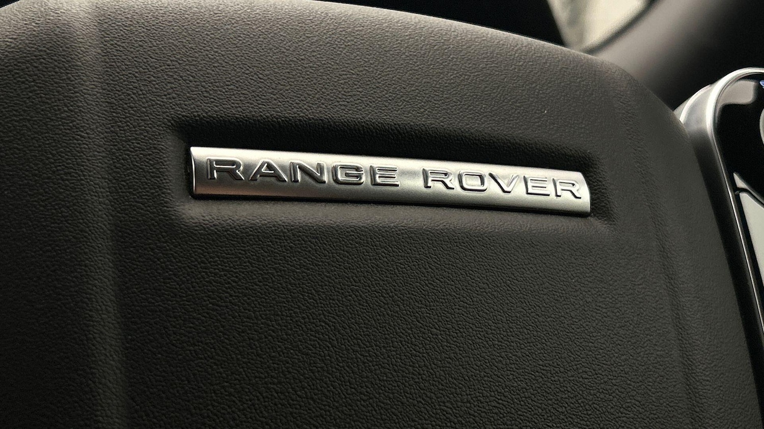 Used Land Rover Range Rover Evoque 2020 for sale - 76109188: Photo 32