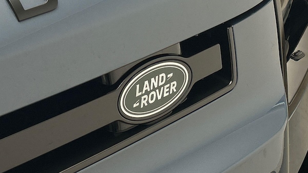 Used Land Rover Defender 110 2025 for sale - 76099317: Photo 47