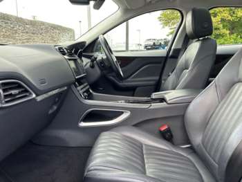 Used Jaguar F-Pace 2018 for sale - 74875470: Photo