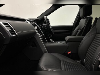 Used Land Rover Discovery 2023 for sale - 75949902: Photo