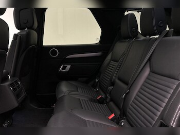 Used Land Rover Discovery 2023 for sale - 75949902: Photo