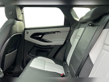 Used Land Rover Range Rover Evoque 2025 for sale - 76084129: Photo