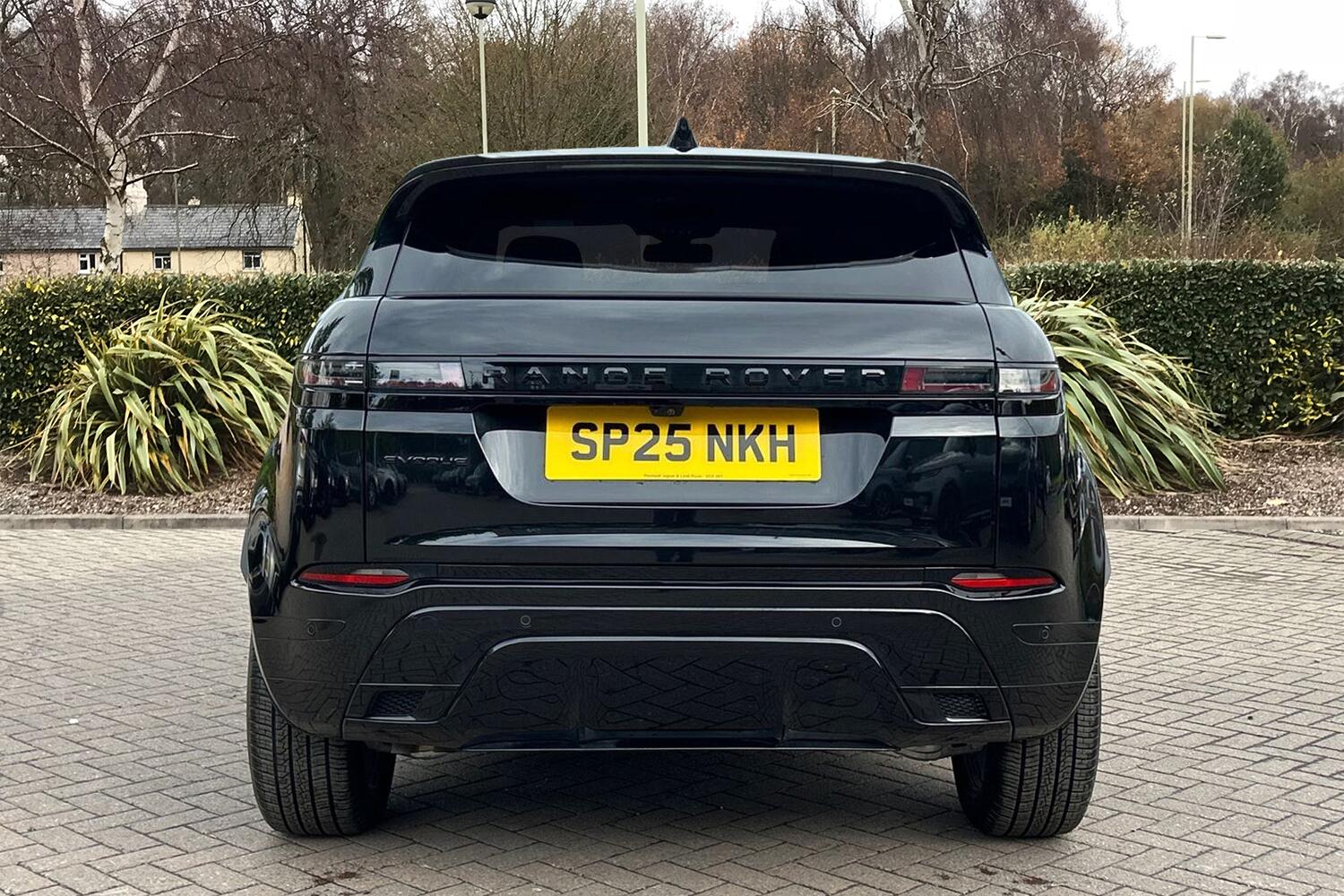 Used Land Rover Range Rover Evoque 2025 for sale - 76084129: Photo 6