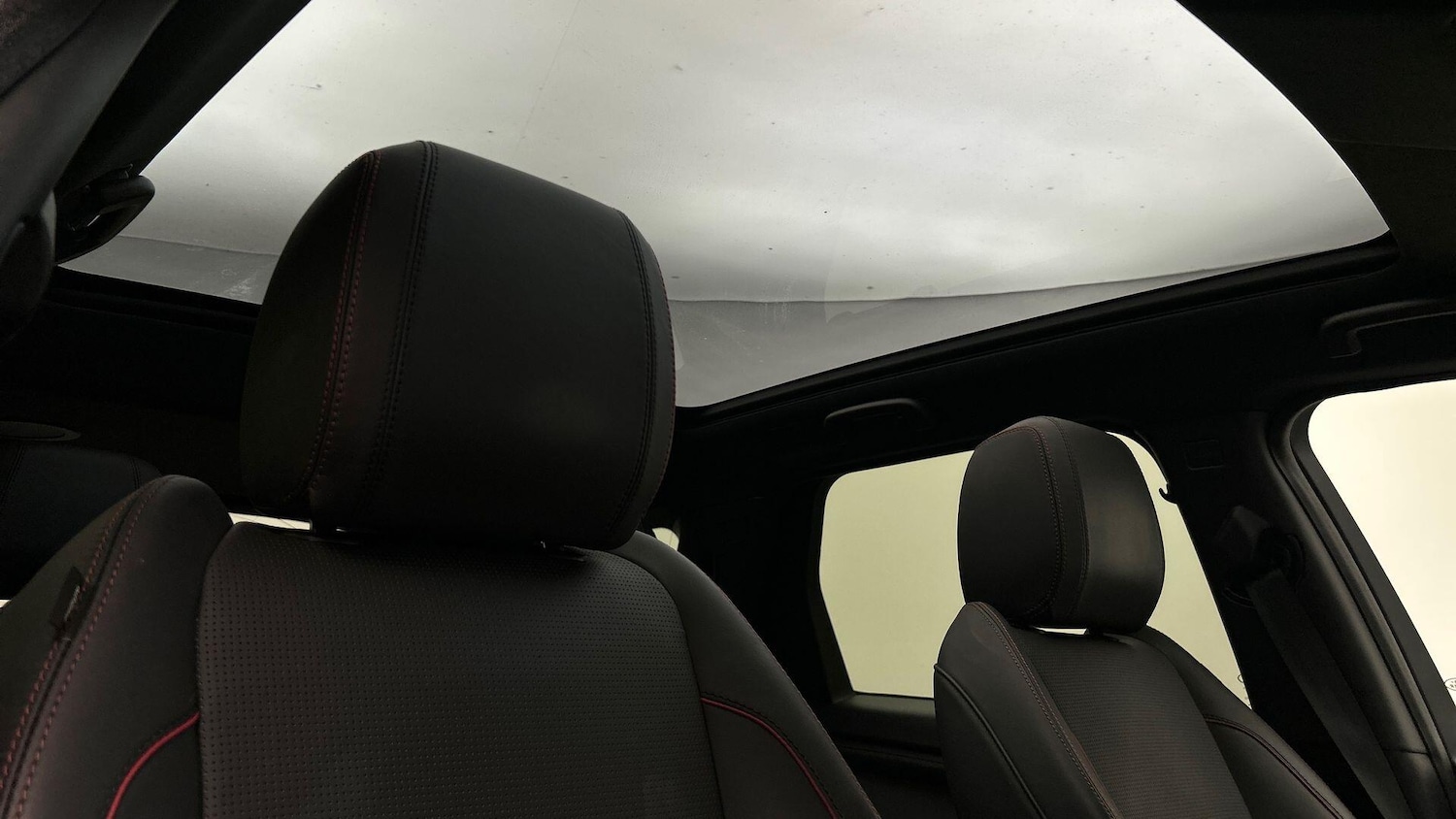 Used Land Rover Discovery Sport 2022 for sale - 76166843: Photo 21