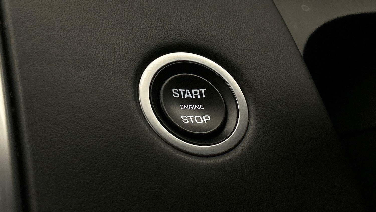 Used Land Rover Discovery Sport 2022 for sale - 76166843: Photo 28