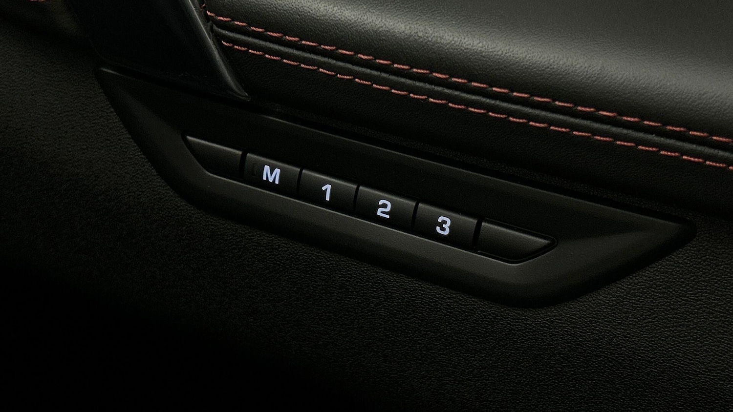 Used Land Rover Discovery Sport 2022 for sale - 76166843: Photo 30